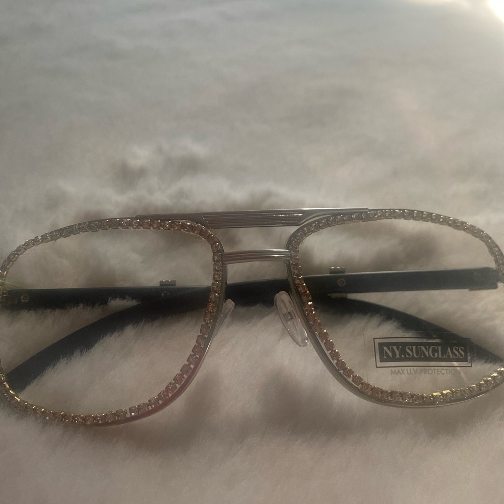 Blinged out fashion eye wear
